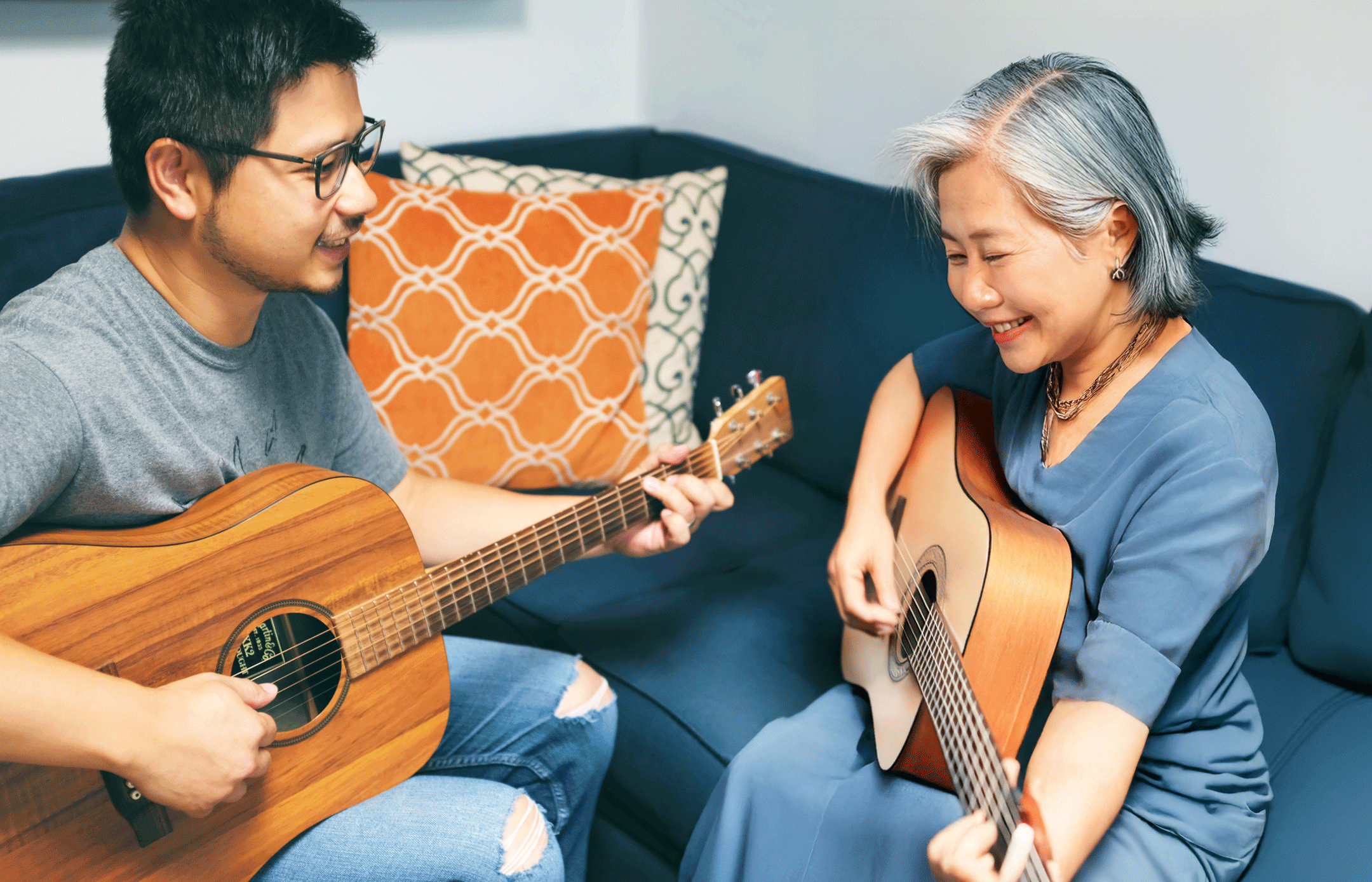 Elderly-Lady-and-Charlie_Smiles